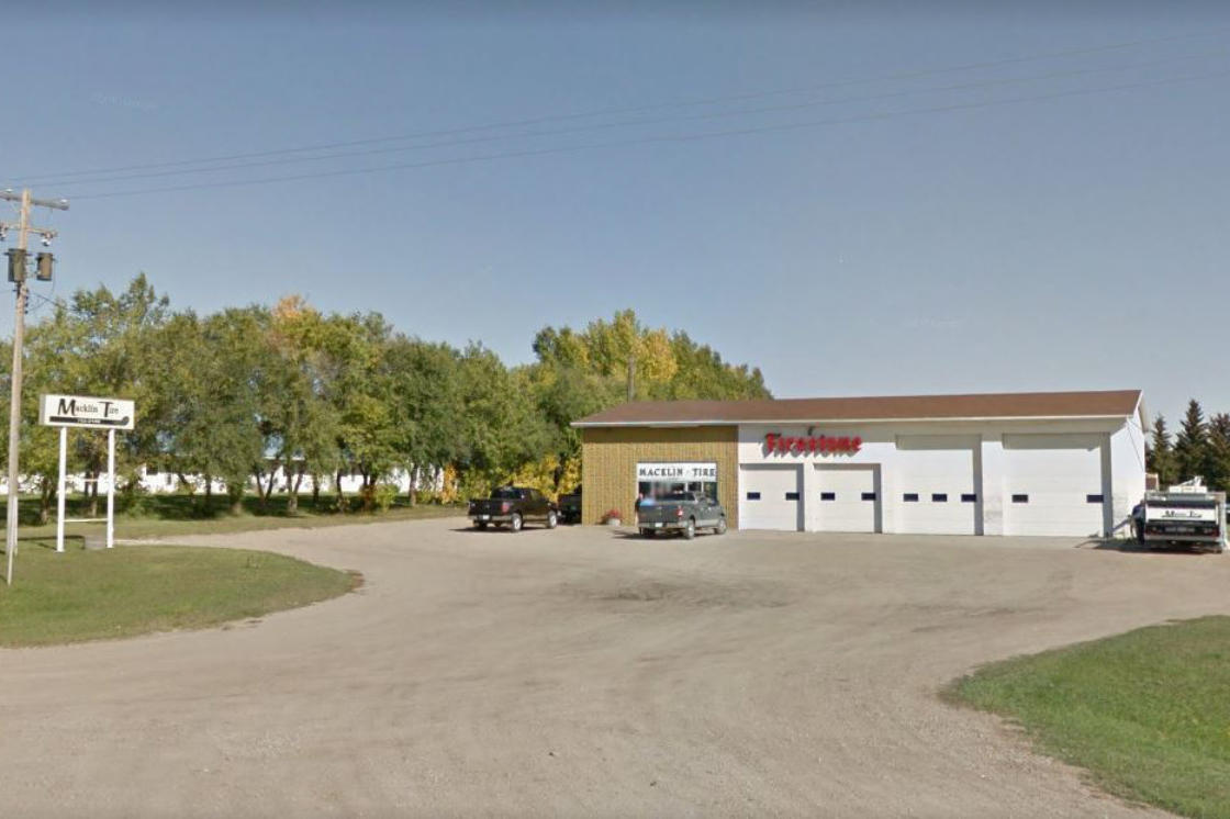 Macklin Tire & Auto Service Macklin, Saskatchewan